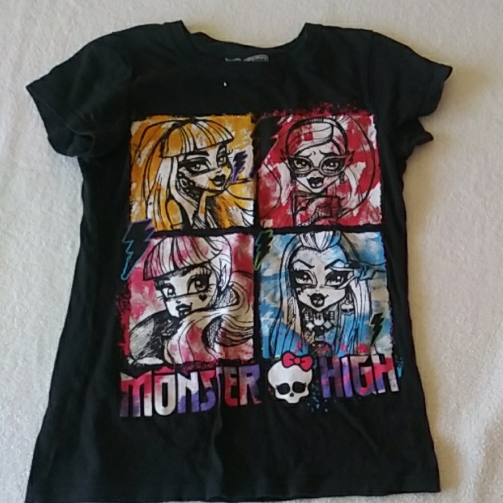 Monster high tee